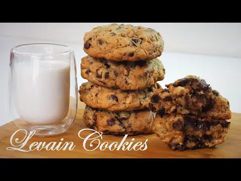 Levain Bakery's Chocolate Chip Walnut Cookie