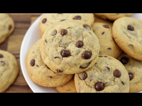 Soft and Chewy Chocolate Chip Cookies Recipe