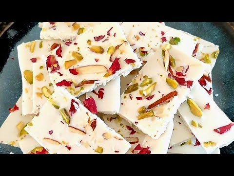 Make Your Own Homemade White Almond Bark Candy | Quick Holiday Treat | DIY Almond Bark Recipe