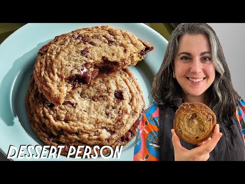 Claire Saffitz Makes CHOCOLATE CHIP COOKIES | Dessert Person