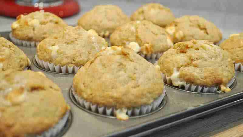 Banana White Chocolate Muffin Recipe