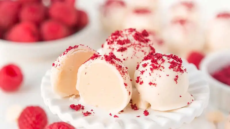 white chocolate raspberry truffles recipe