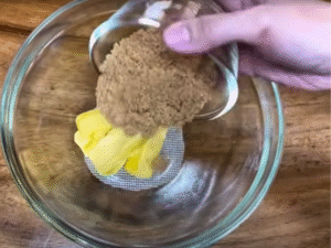 Mix Dry Ingredients – In a bowl, whisk together flour, salt, and baking powder.